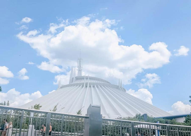 Complete guide to Magic Kingdom at Disney World (2026)