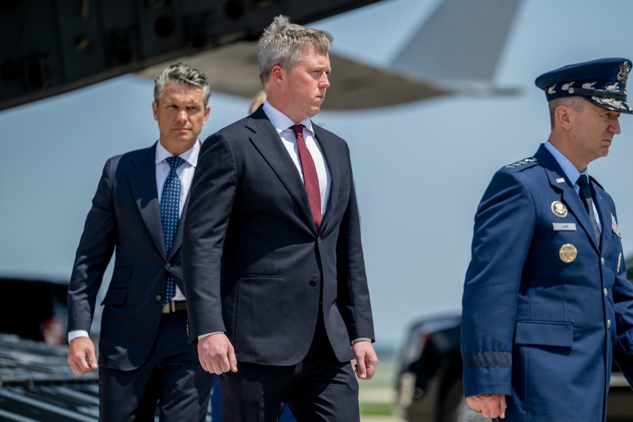 Army secretary expected to step down by year's end