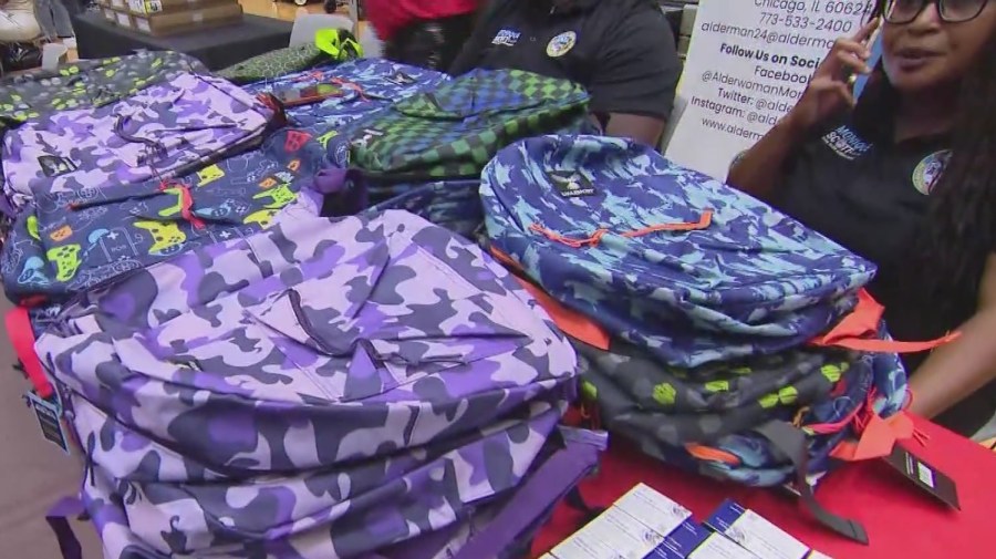 Christmas in the Wards 365 hosts back-to-school event at Malcolm X College