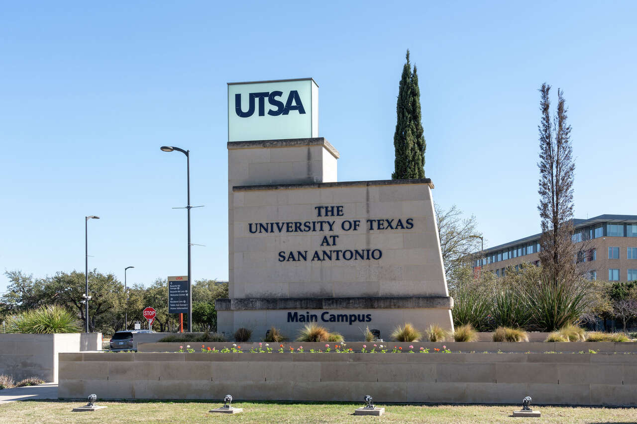 UTSA students return Monday after attempted breach. Here's what to know