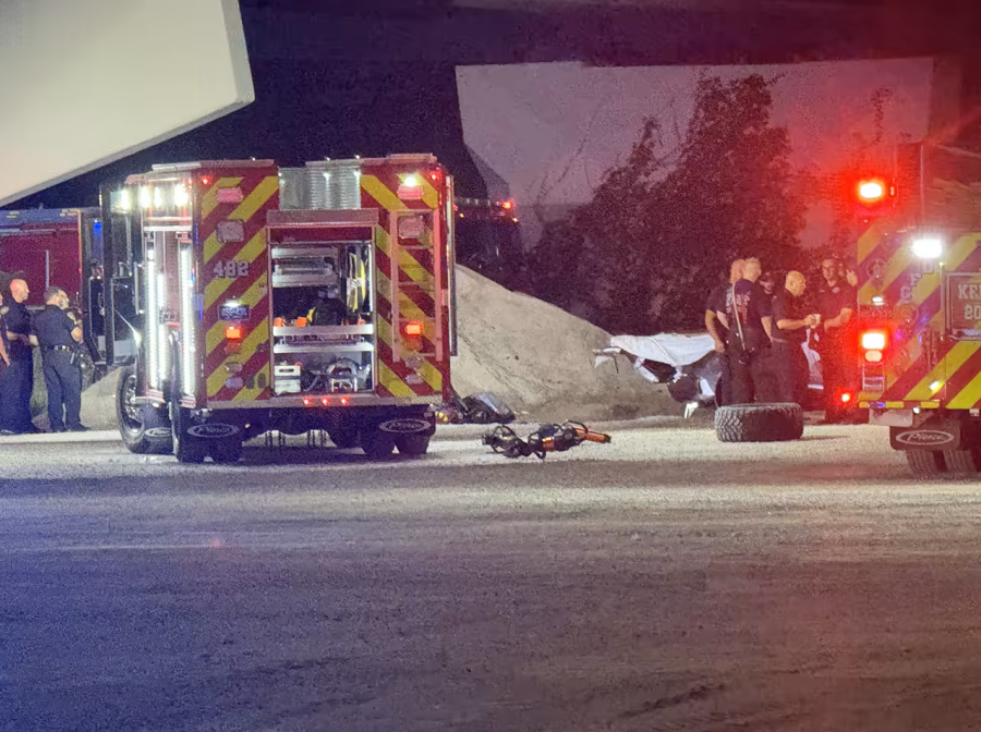 Four confirmed dead in Charleston crash off interstate
