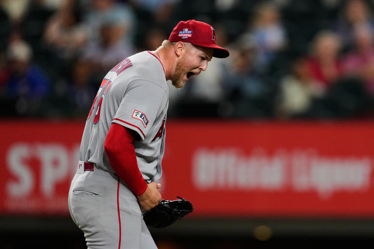 Scoreless through 9, Rangers beat Angels 2-1 as Langford has tying RBI ...