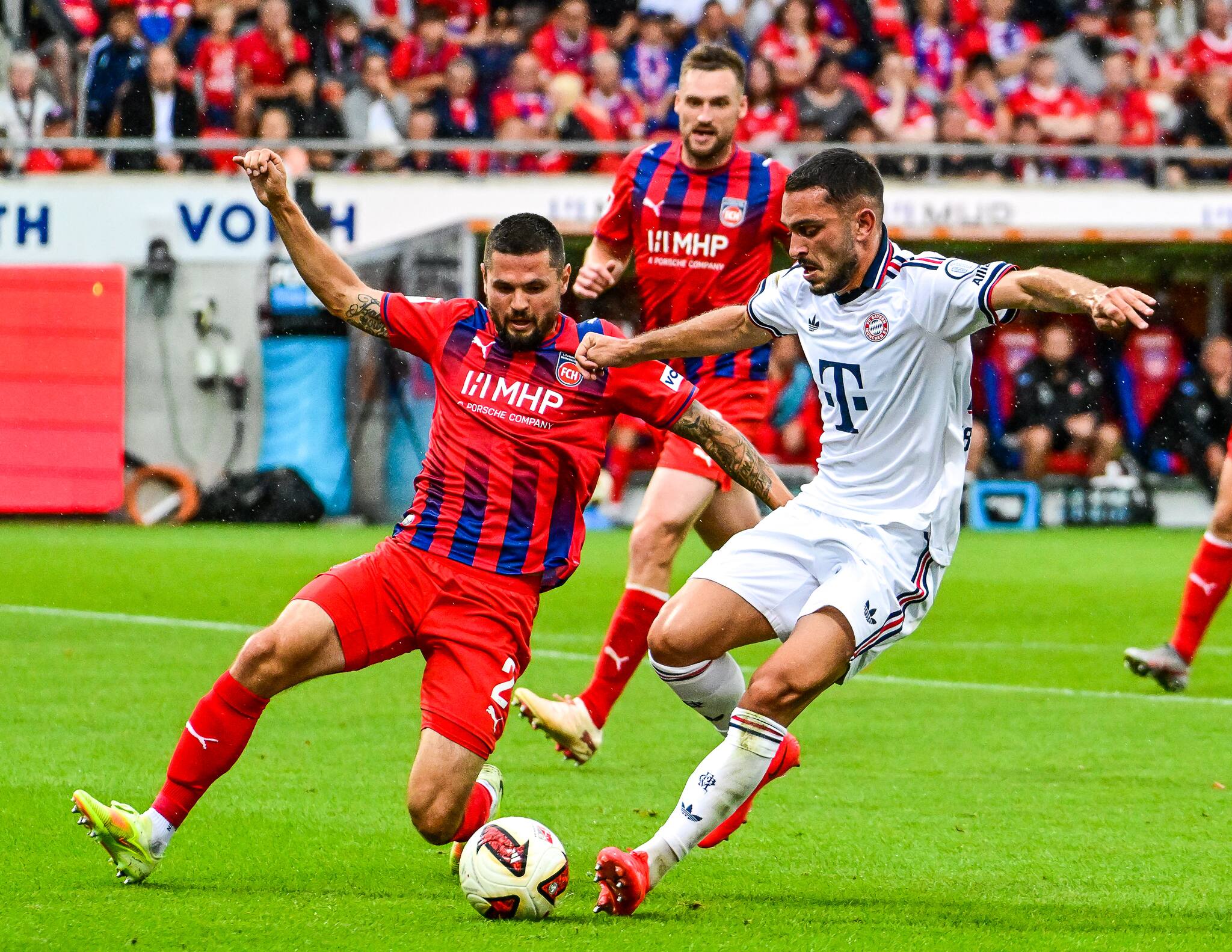 Fußball heute: Übertragung der Spiele im Free-TV und Stream