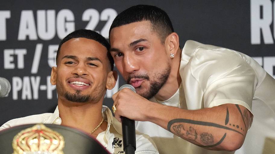 Boxing tonight (8/22/26): Cards, start times & how to watch every fight tonight