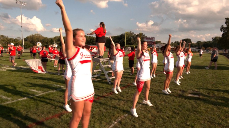 Week 1 cheerleaders of the week: Carlisle Indians