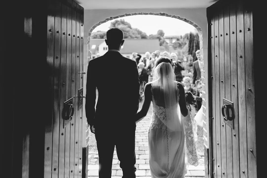 7 things wedding planners wish guests would stop doing at receptions