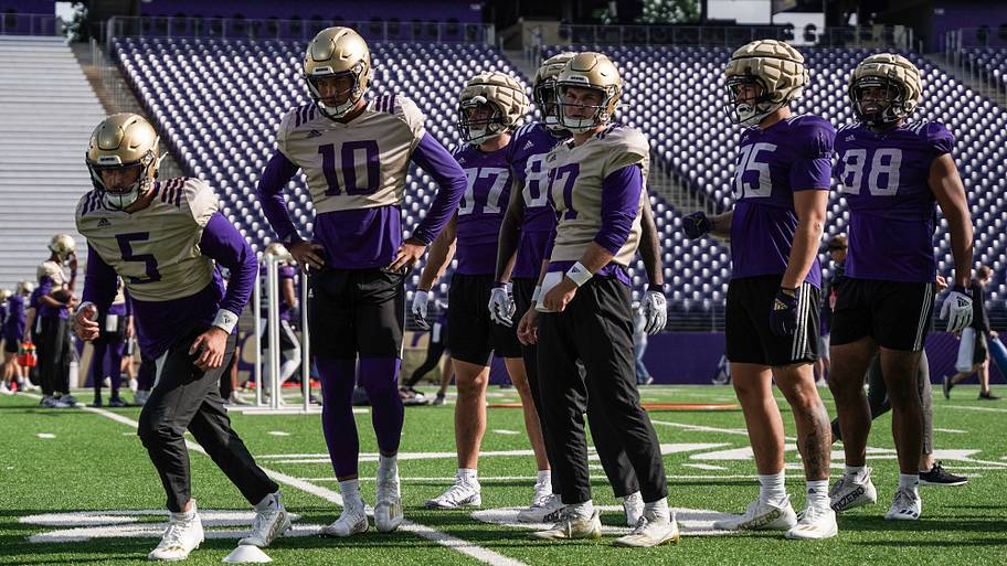 Ex-Husky Austin Mack goes from prodigy to journeyman
