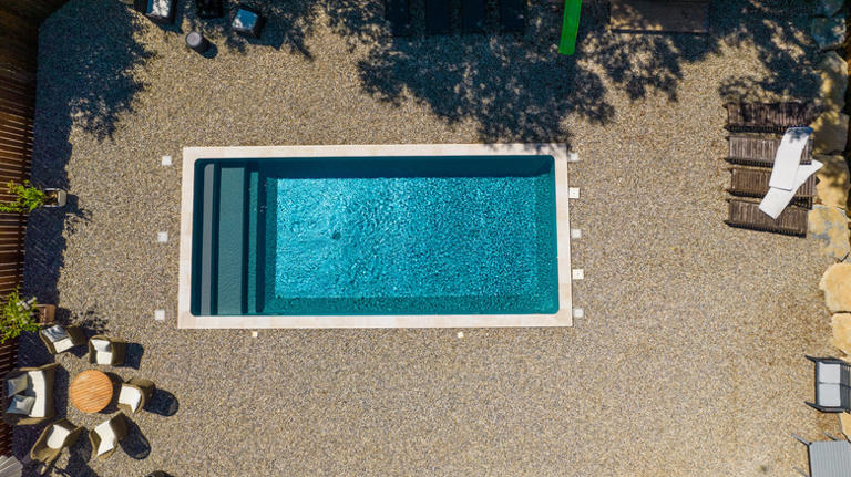 The best types of gravel for pool areas