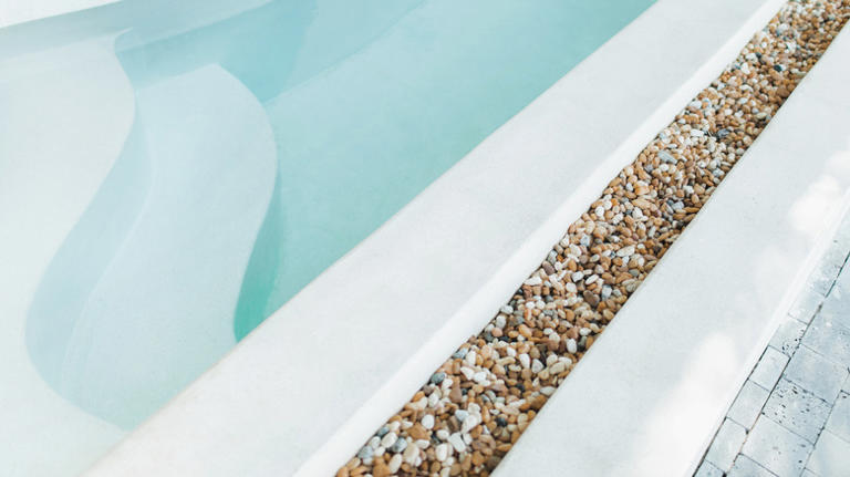 The best types of gravel for pool areas