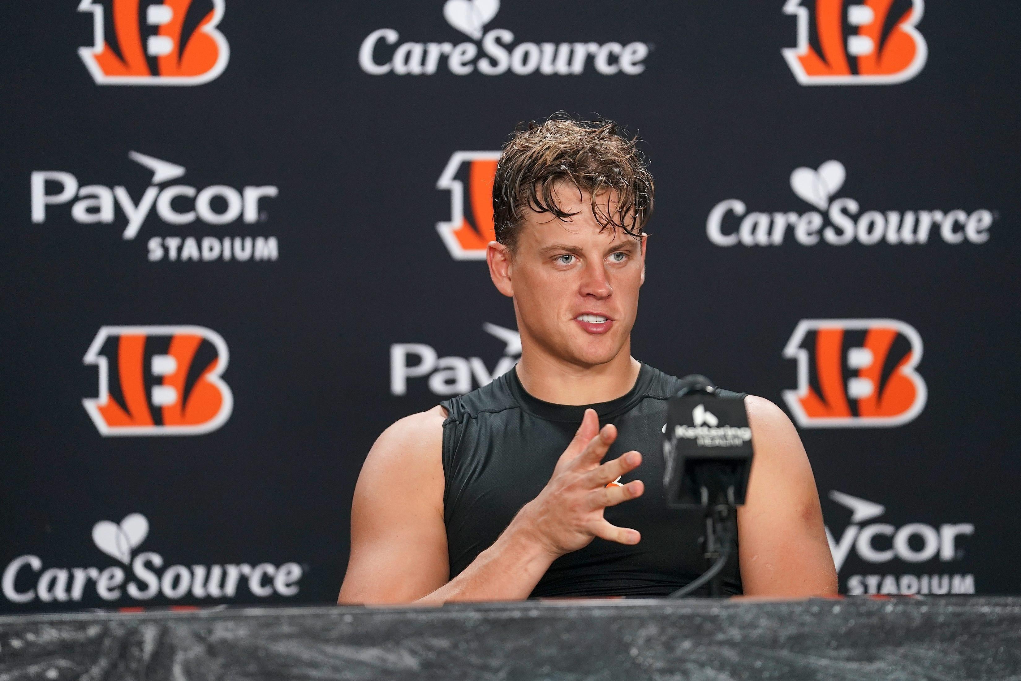 Joe Burrow stresses the Bengals are 'playing and coaching for their jobs this year'