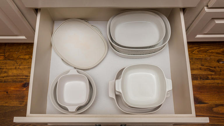 The ultra-rare CorningWare pattern you should've collected in the '50s ...