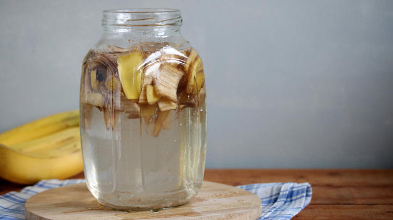 The simple DIY that gives your old potting soil new life