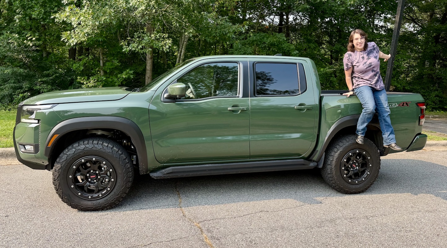 2026 Nissan Frontier PRO-4X review: Big V6 power, smart tech, and zero ...