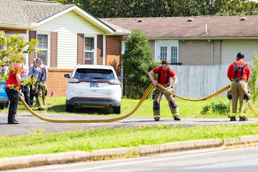 Off-duty Lebanon firefighter assists during kitchen fire