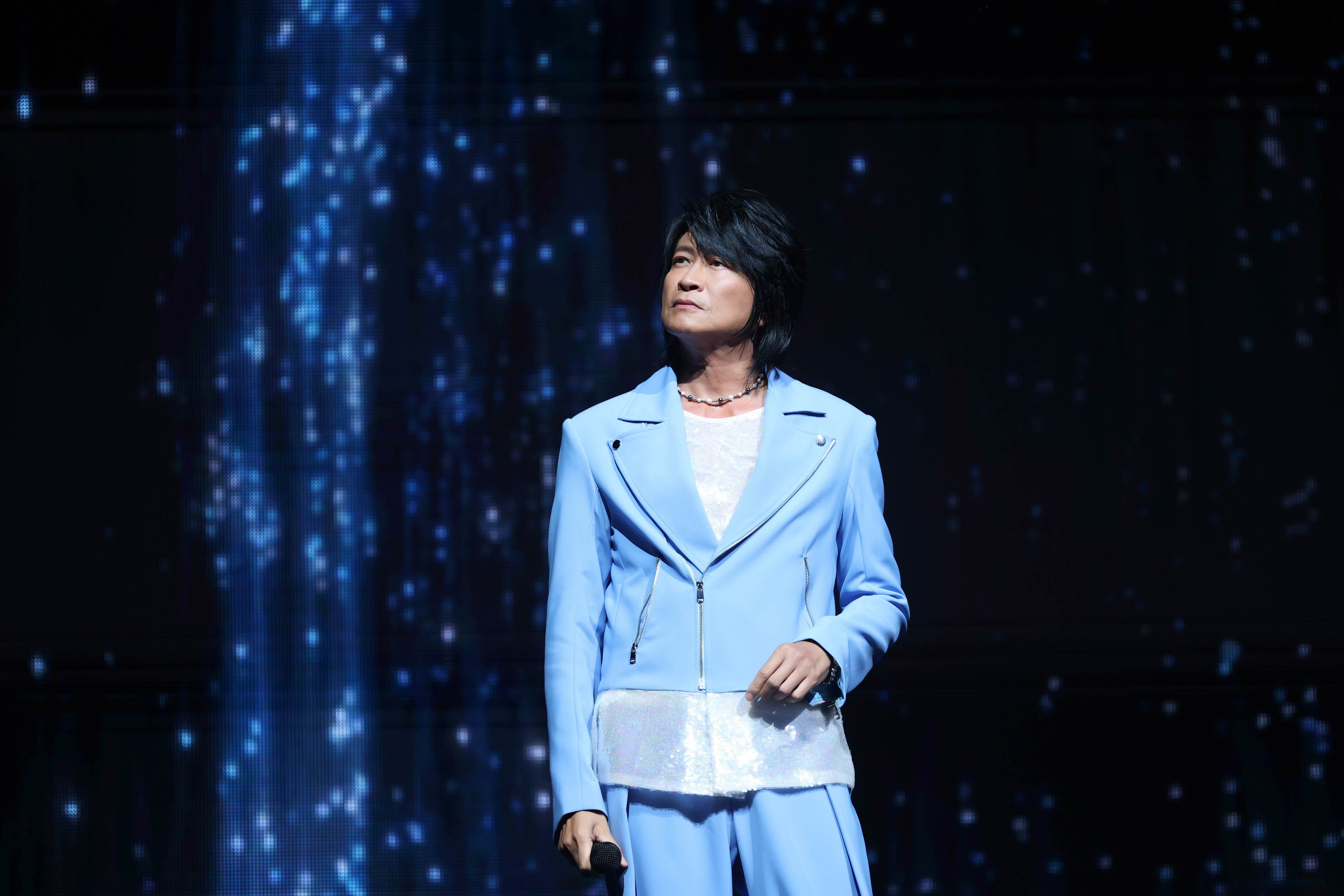 「台版金武烈」現身高雄挺游鴻明!唱經典歌曲爆：股票會下殺