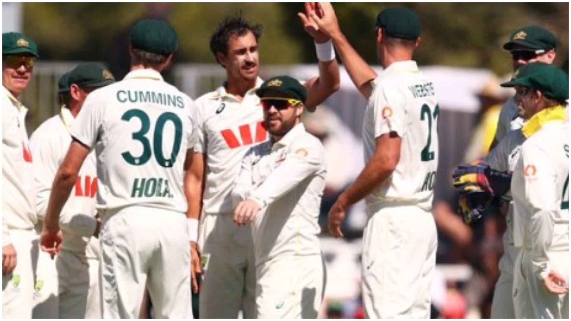 Image for AUS vs BAN: दो पारियां मिलाकर 160 नहीं बना सका बांग्लादेश; ऑस्ट्रेलिया पारी और 51 रन से जीता, हिसाब बराबर किया