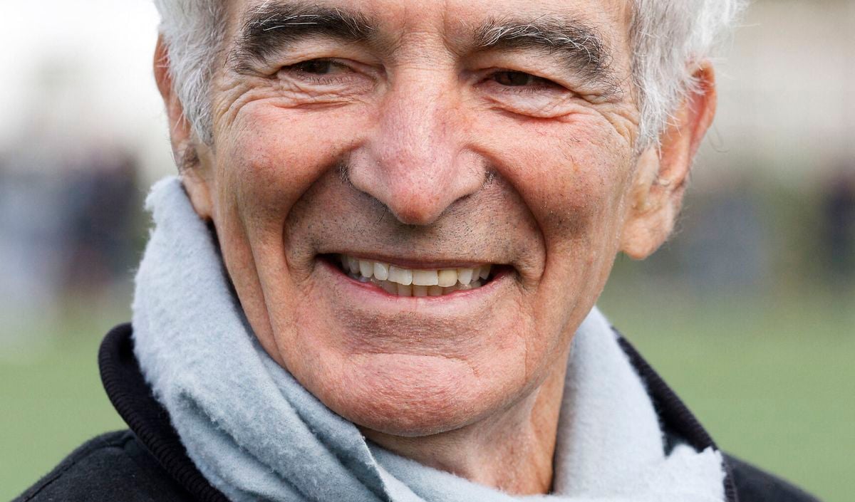 vive-le-foot-raymond-domenech-se-voit-confier-une-nouvelle