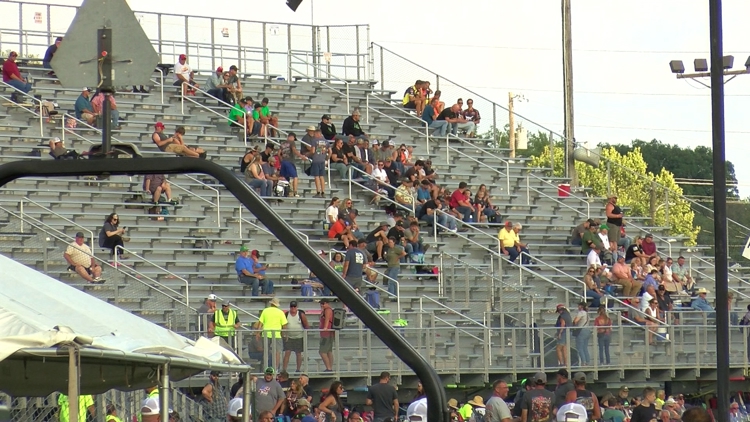 Tractor pulling community comes together to grant wishes for children at signature Bowling Green event