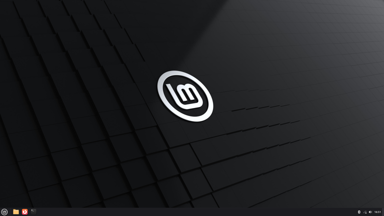 I tested the top 10 popular Linux distros, here's how I'd rank them