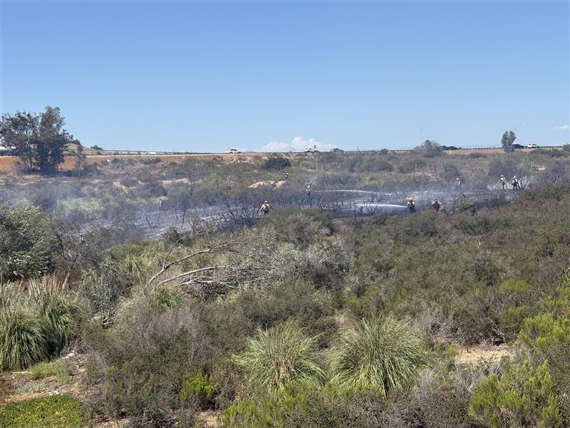 Crews knock down vegetation fire near SR-52 in San Diego
