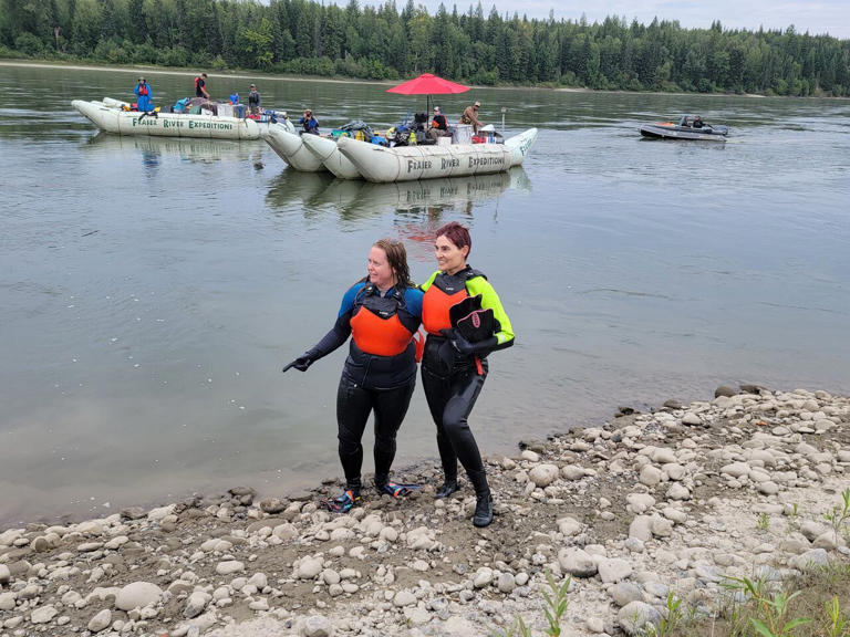 Relay team swimming 1,375 km down BC.'s Fraser River to promote ...