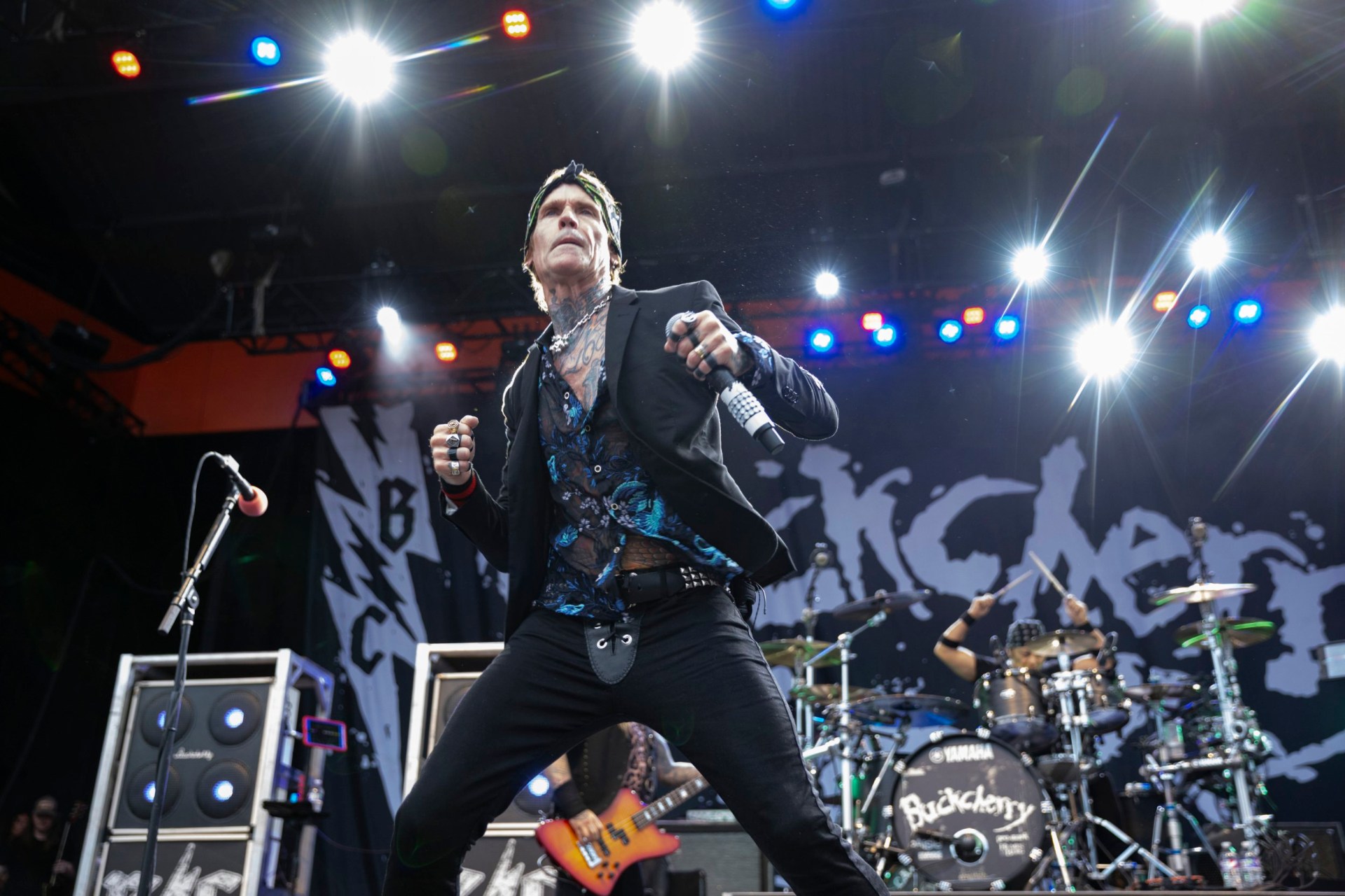 One dead after rock band Buckcherry’s tour bus involved in crash