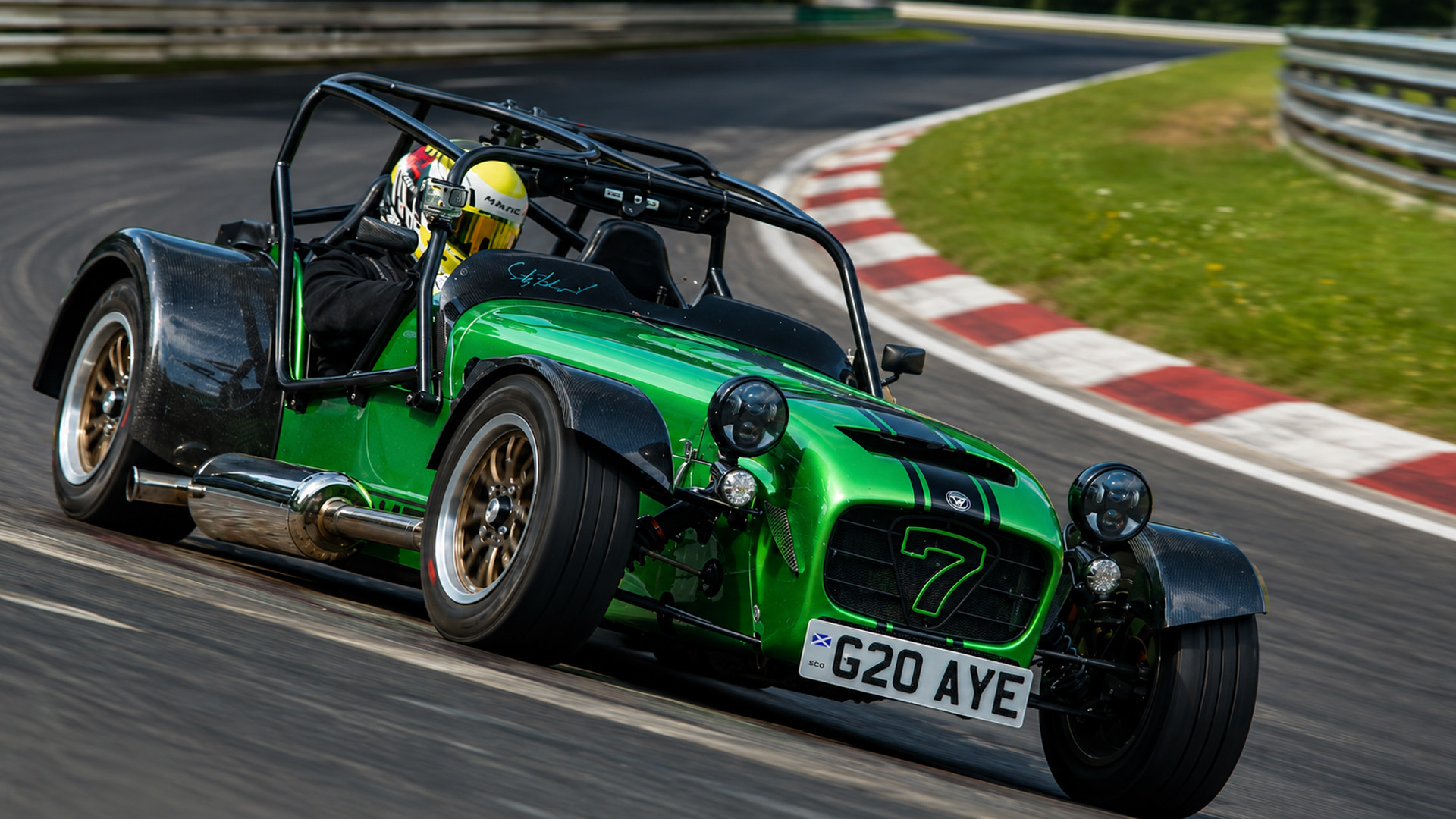 Rare Caterham 620R hits brutal speed at Nürburgring