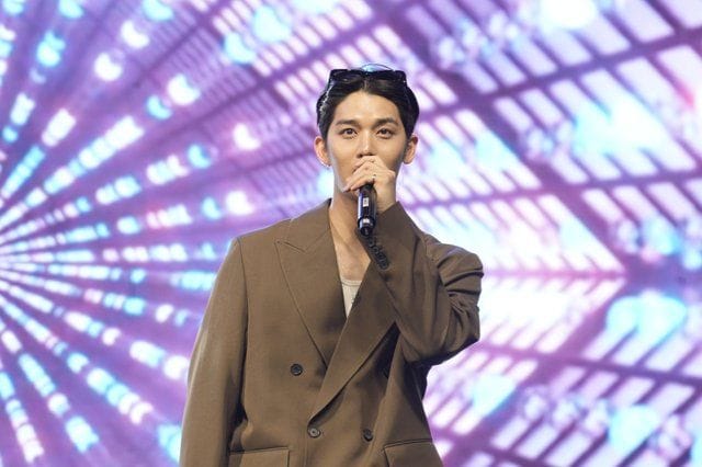 K-pop idol Bae Jinyoung shares his favorite winter activities in Korea