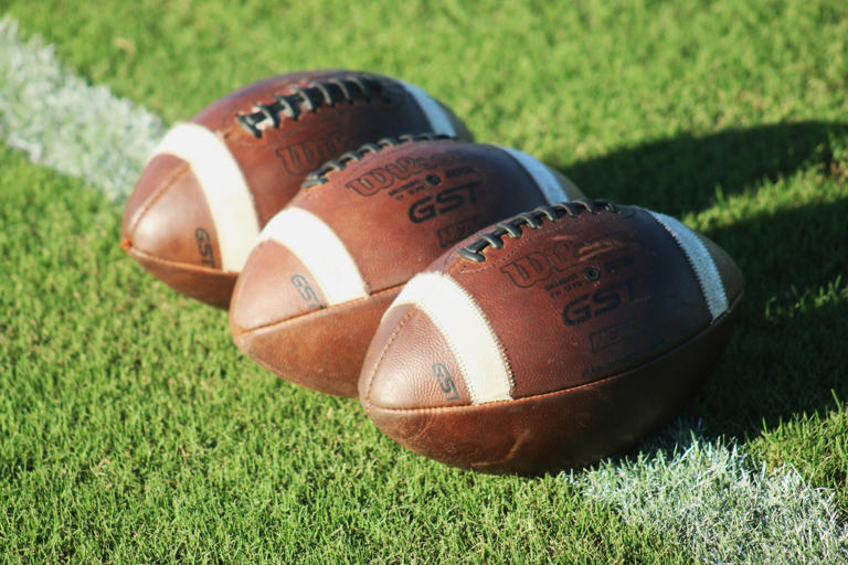 Bus carrying Georgia high school football team overturns, 25 hospitalized