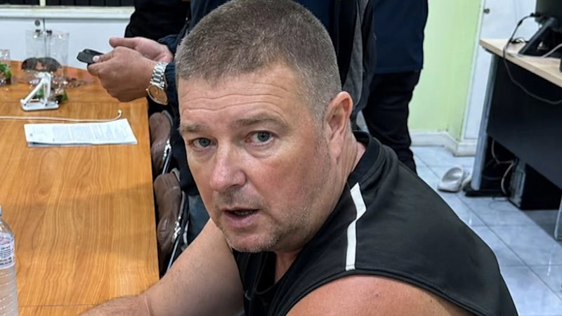 Accused Aussie murderer declares innocence in Thai prison