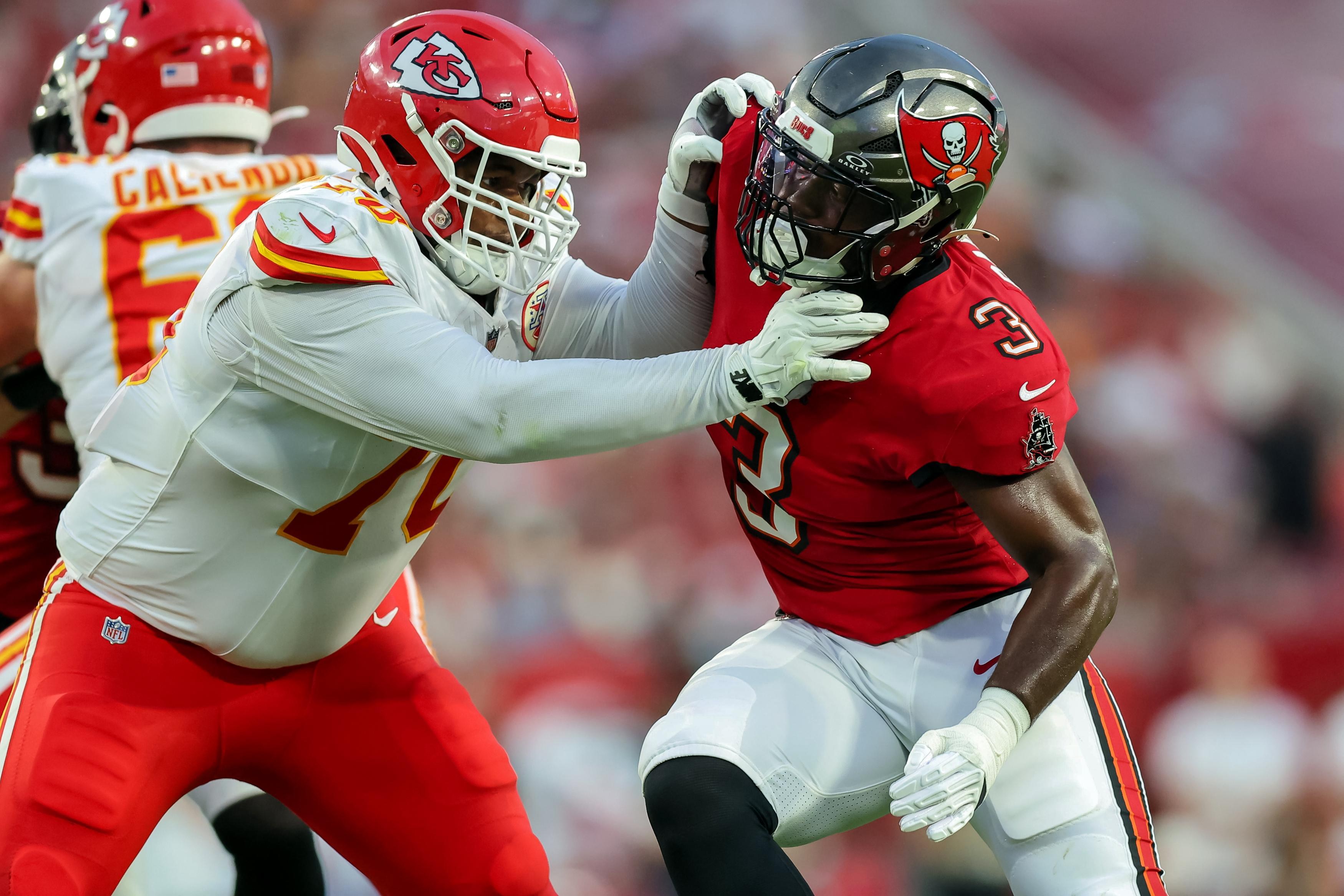 A closer look at how Chiefs' offensive tackles have played in preseason
