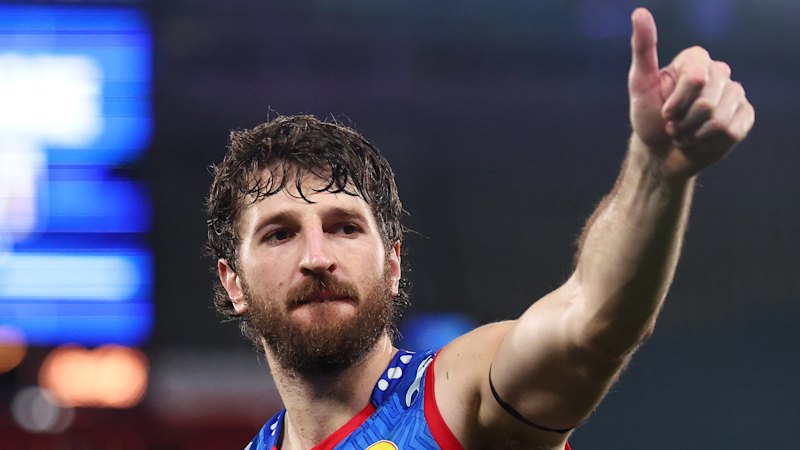 Western Bulldogs vs Collingwood to launch wildcard weekend on Friday night