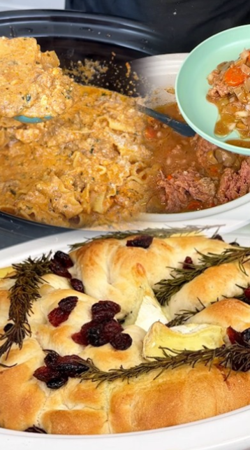 Easy fall dinner recipes made in a slow cooker