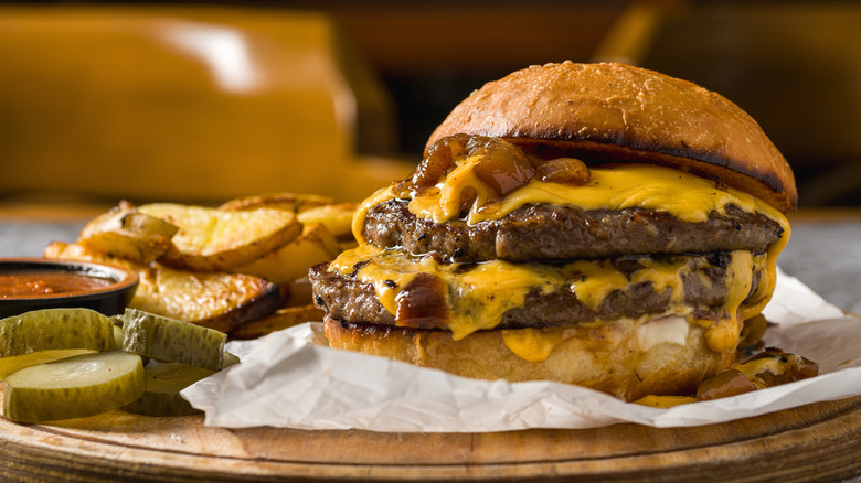 Where to find the best cheeseburger in every US state