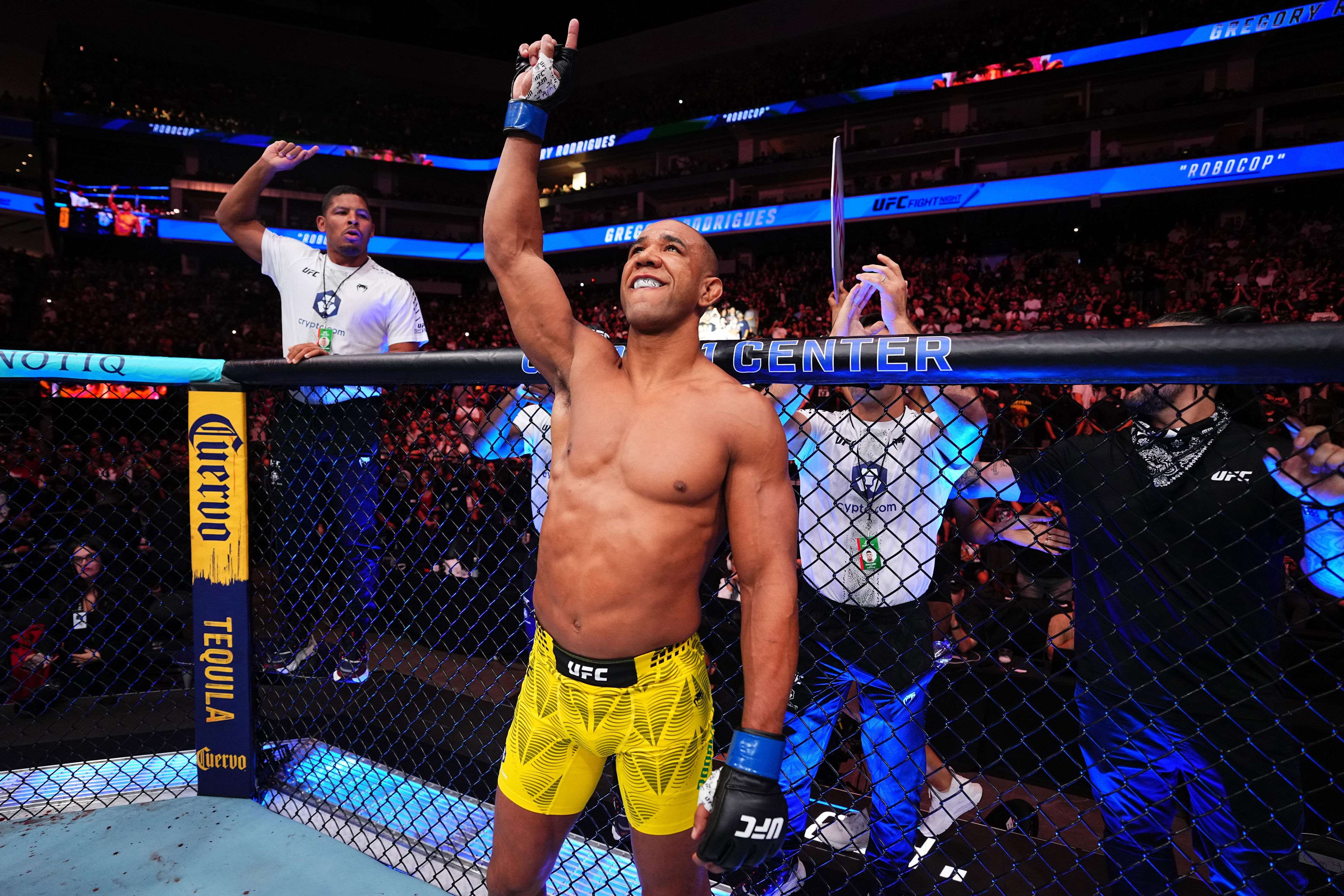 UFC Sacramento results: Matches to make for 'Fluffy vs. RoboCop' main card winners