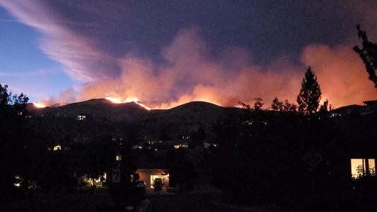 Reno Hawk Fire update: Washoe County School District schools canceled ...
