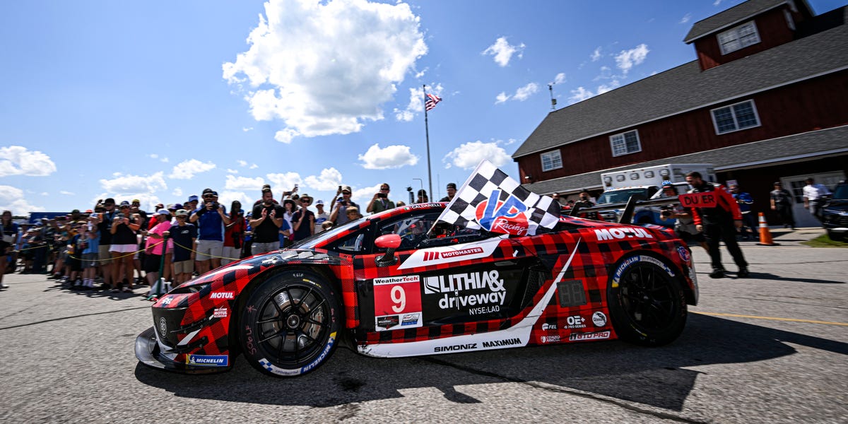 Lamborghini Temerario wins from pole at IMSA VIR
