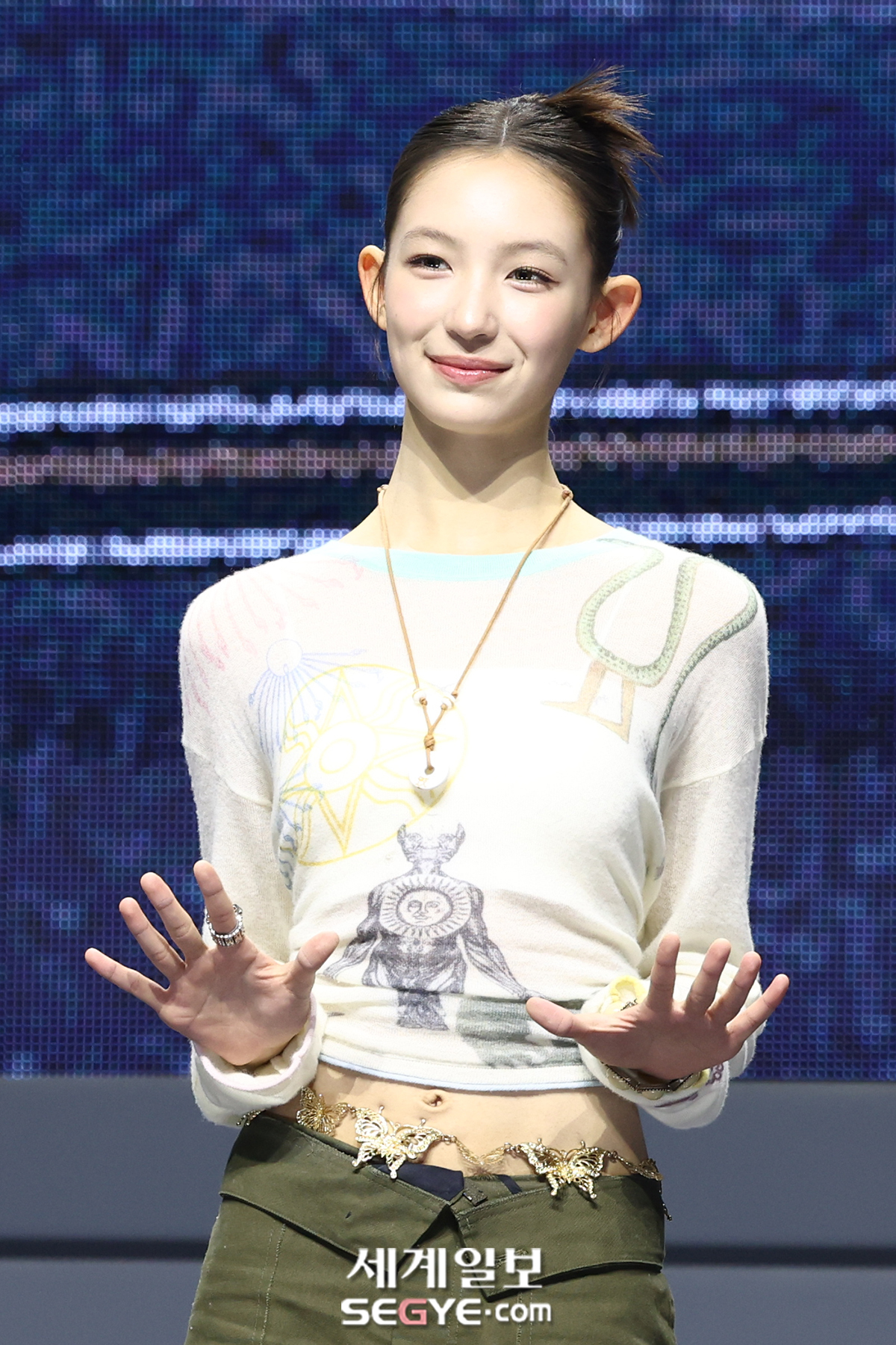 [포토] 튜이드 이하늬 '완벽한 비율'