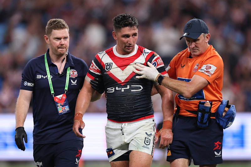 Radley set to miss rest of regular season with concussion; ten Bulldogs out with COVID