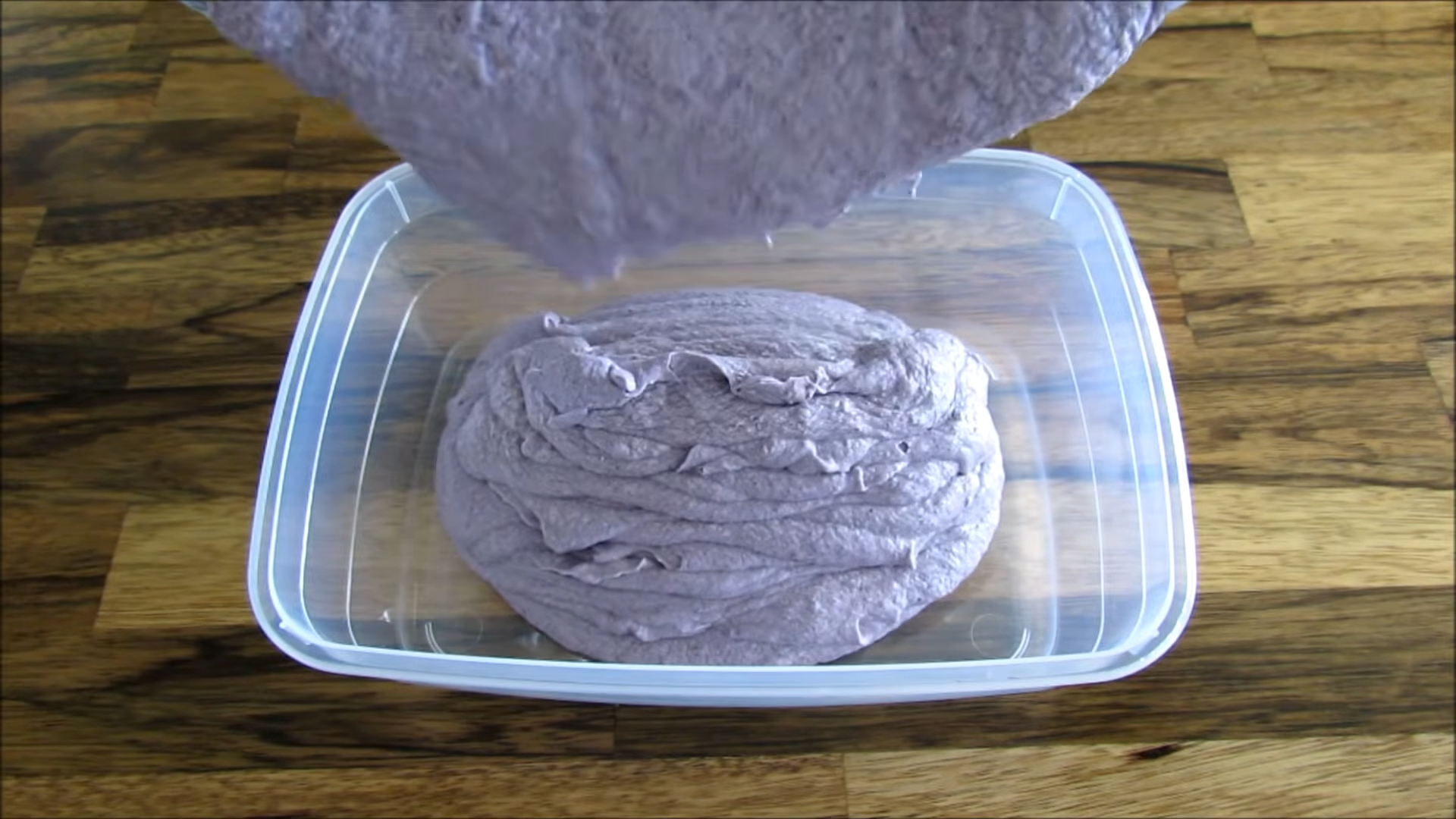 this-homemade-blueberry-ice-cream-doesn-t-need-any-special-equipment