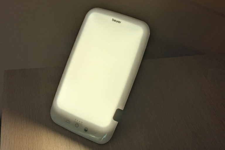 The clocks are going back – can SAD lamps help beat the winter blues?