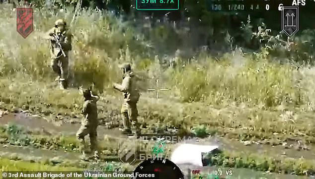 Ukrainian robot soldier 'wipes out 20 Russian troops' as footage shows ...