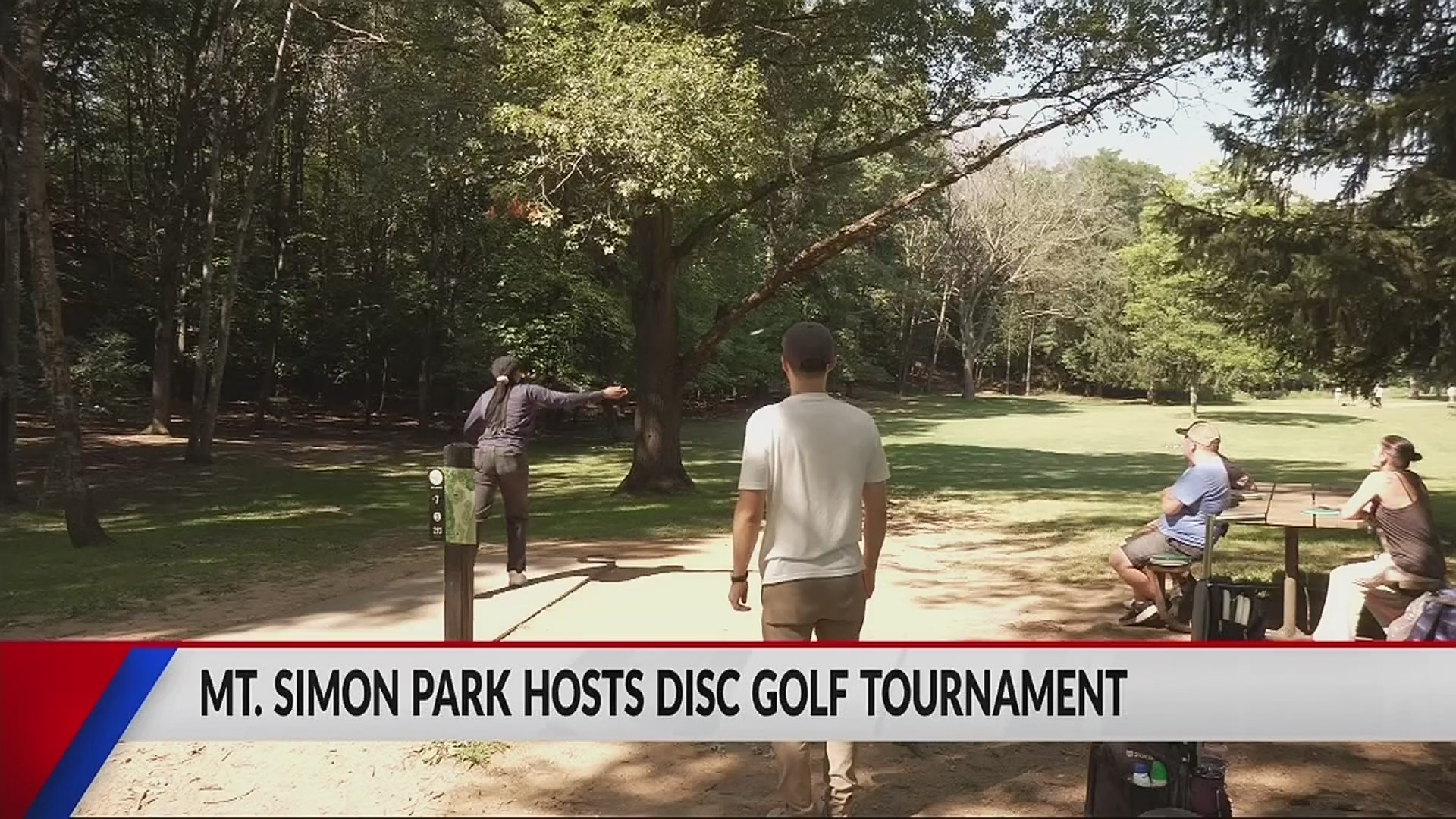 Mount Simon Park hosts third annual disc golf tournament