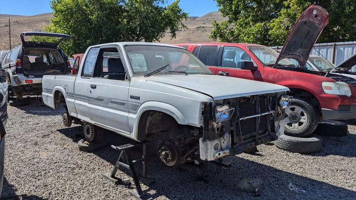 Junkyard find: 1992 Mazda B2200 SE-5 Cab Plus