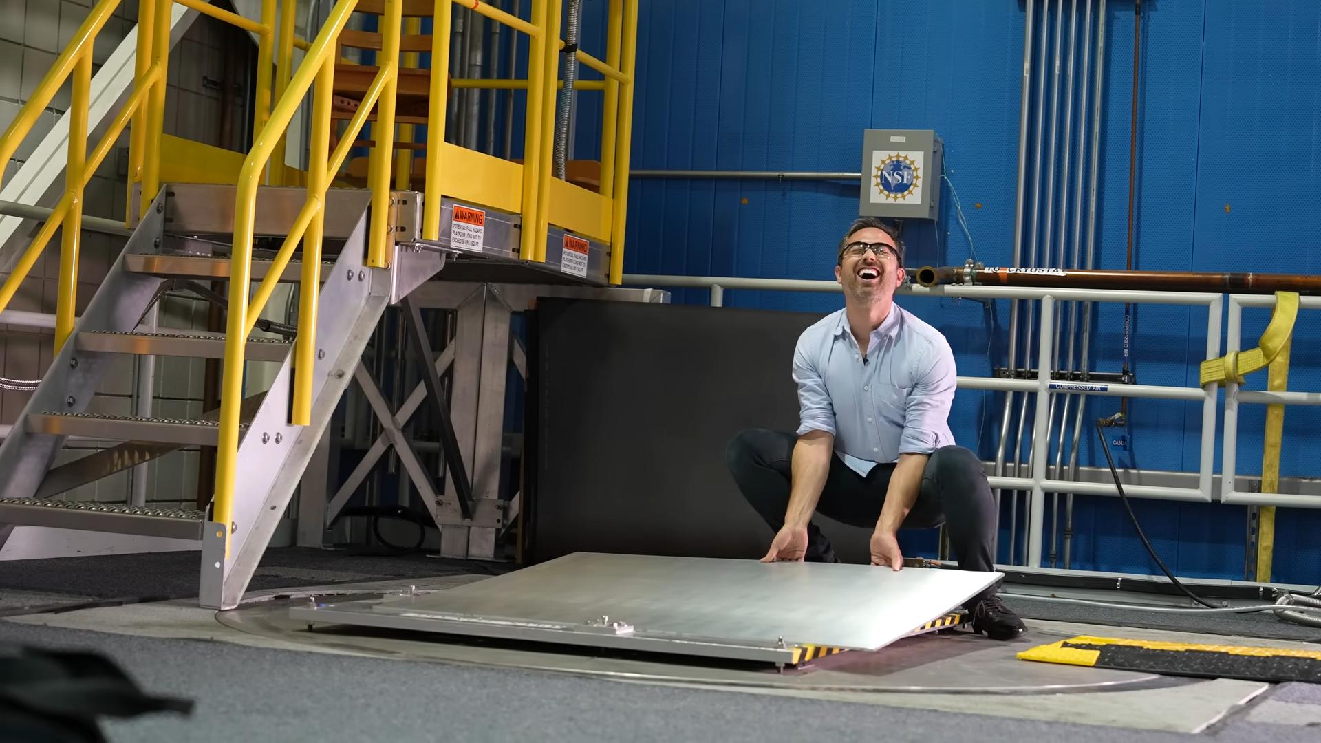 Watch a metal projectile fly across a 45-tesla magnet - then the ...
