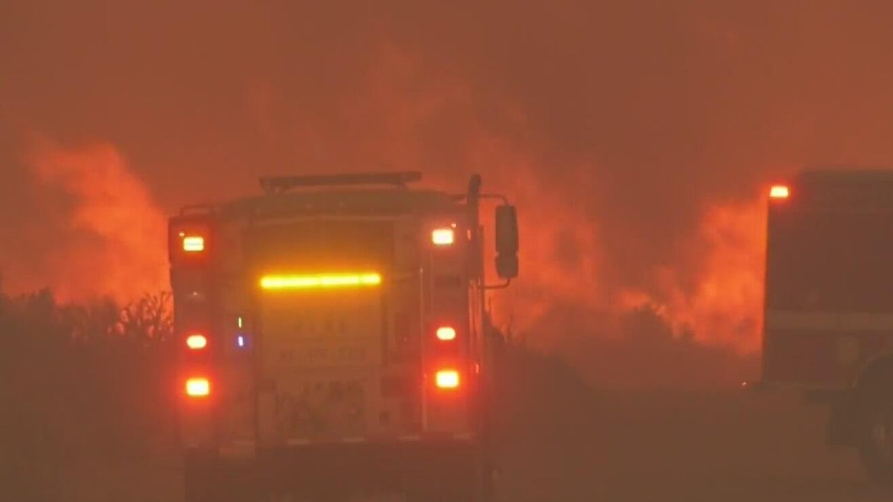 Hawk Fire sweeps into Reno, Nevada