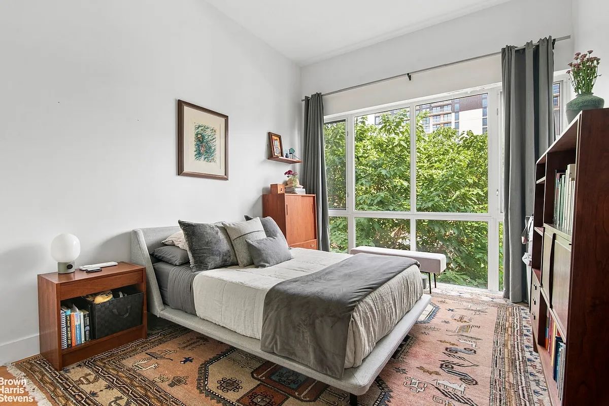 A one-bedroom with a terrace in Prospect Heights for $875,000