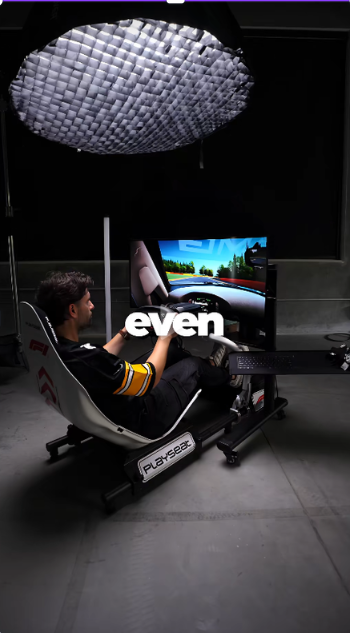The smart racing simulator setup every gamer should see