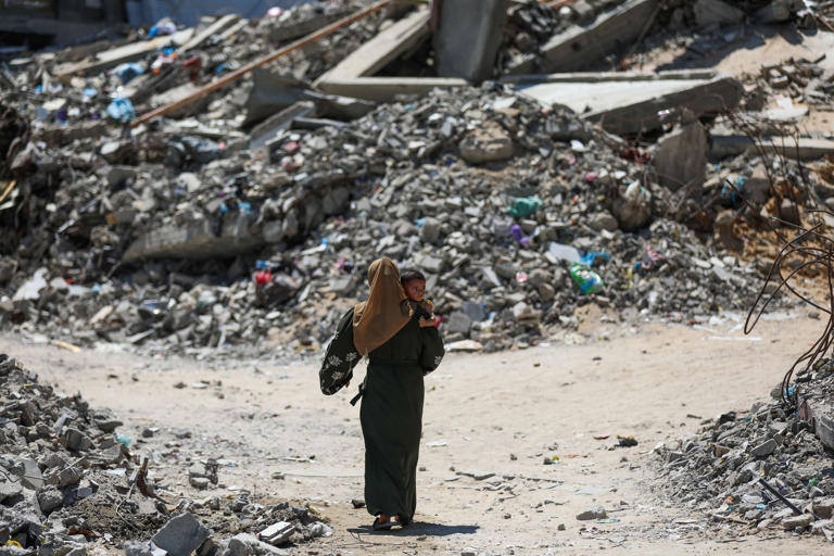 gaza-film-by-no-other-land-directors-added-to-venice-festival-lineup