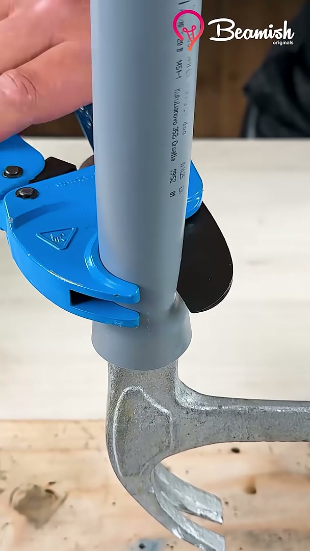 Hammer upgrade hack using PVC pipe & glue #diy #hammer #glue #trick